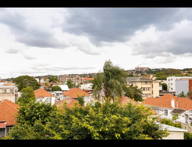 1,800M² APARTMENT BLOCK FOR SALE IN BULWER